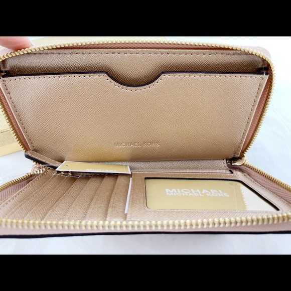 👜💕Michael Kors Wallet Rose Gold - Picture 5 of 6